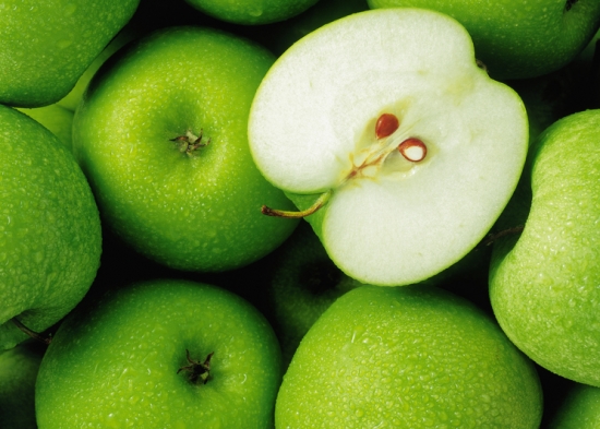 孕妇能吃青苹果吗：可以，但不宜多吃