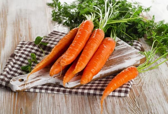 这些常见水果没驯化前居然长这样