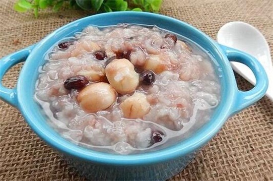 芡实如何煮烂，清水浸泡文火温煮即可