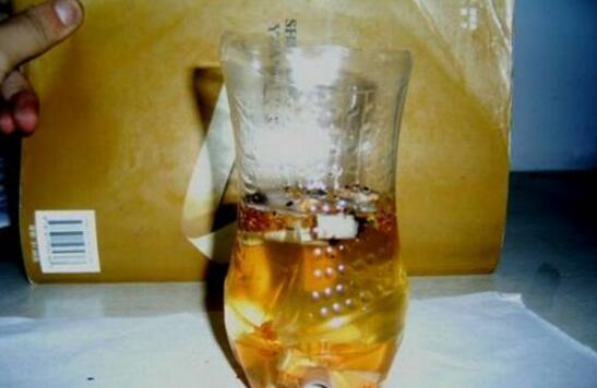 荷花盆里有小白虫如何办，四种办法教你除掉荷花小白虫