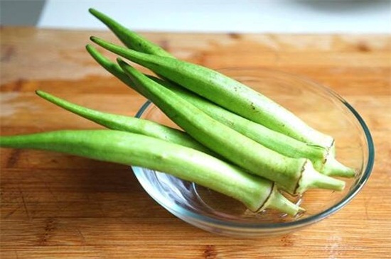 秋葵如何剪枝,4个步骤修剪秋葵枝条