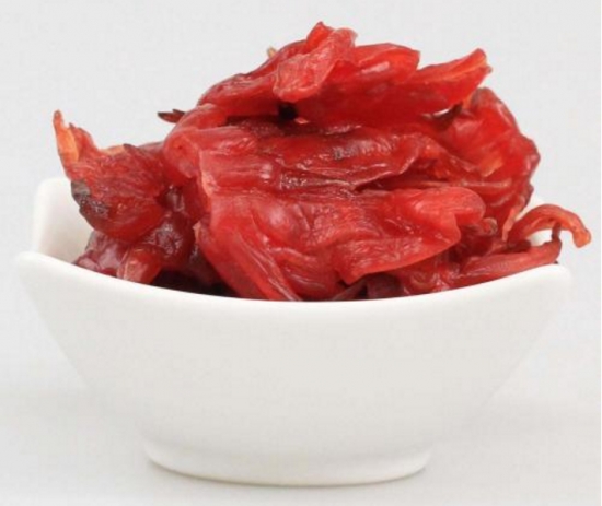 洛神花有哪些吃法：泡茶，炖汤和果脯，高血压、心脏病患者和熬夜人群宜多食用。