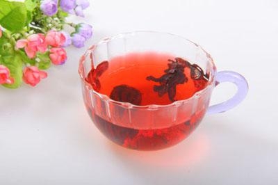 洛神花的功效与作用：补血养颜、抗高血压、平衡身体内的酸碱值