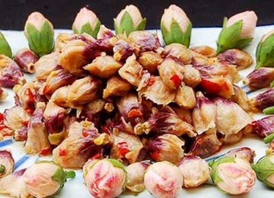 木槿花可以吃吗：可以，具有清热利湿等作用