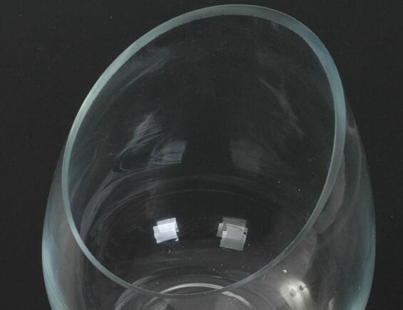 花瓶口特大如何插花,大口花瓶插花好看只需一卷胶带