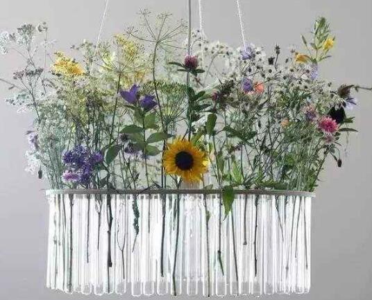 花瓶口特大如何插花,大口花瓶插花好看只需一卷胶带