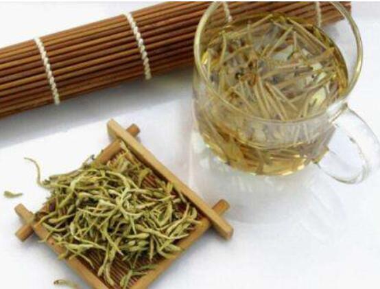 金银花茶如何泡，金银花蜂蜜水最简单/清热解毒又润肺通便