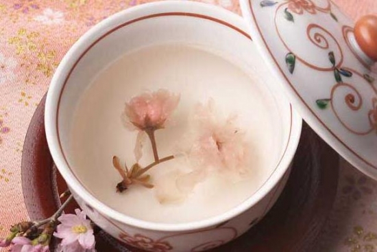 桃花茶的功效与作用：久喝损元气