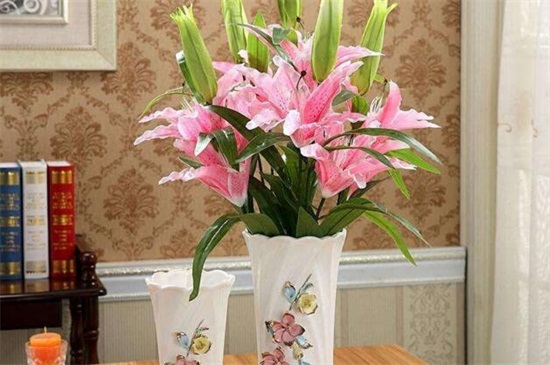 百合花水养办法