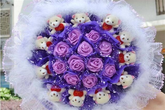 16朵紫玫瑰的寓意,表示多变不安/我只爱你与祝你顺利