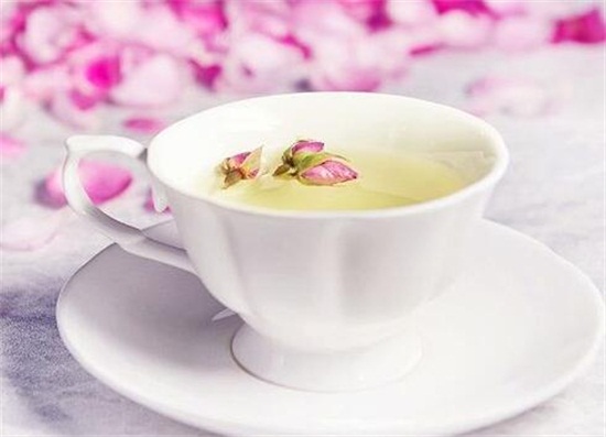 玫瑰花茶的功效与作用,可美容养颜促进代谢还能去除口臭