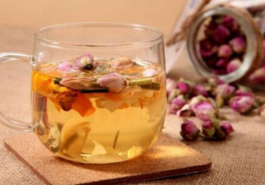 玫瑰花茶一周喝几次,玫瑰花茶一次喝几朵