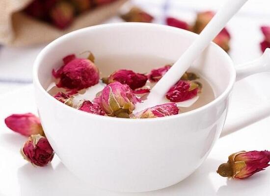 玫瑰花泡水能天天喝吗，常喝玫瑰花的益处有哪些