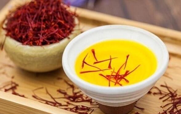藏红花如何泡水喝，藏红花泡水喝的功效