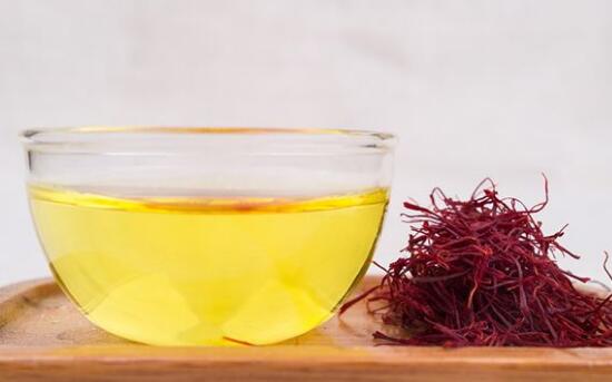 藏红花可以每天都喝吗，藏红花喝多了会如何样(上火腹痛)