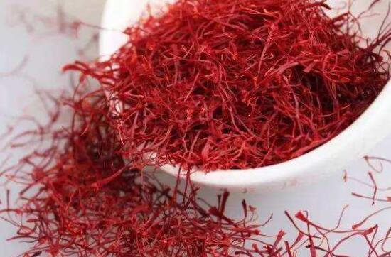 藏红花可以美容养颜吗,藏红花和阿胶可同吃吗(可以)