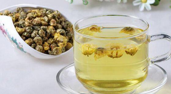 野生菊花可以泡水喝吗,野生菊花泡水益处多多(4种)