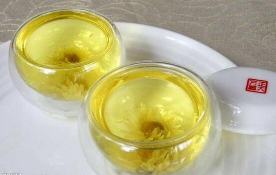 野生菊花可以泡水喝吗,野生菊花泡水益处多多(4种)