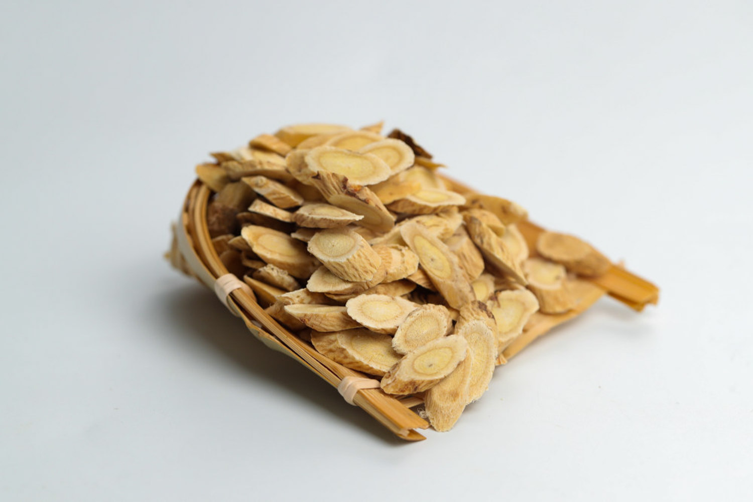 黄芪是什么，黄芪图片