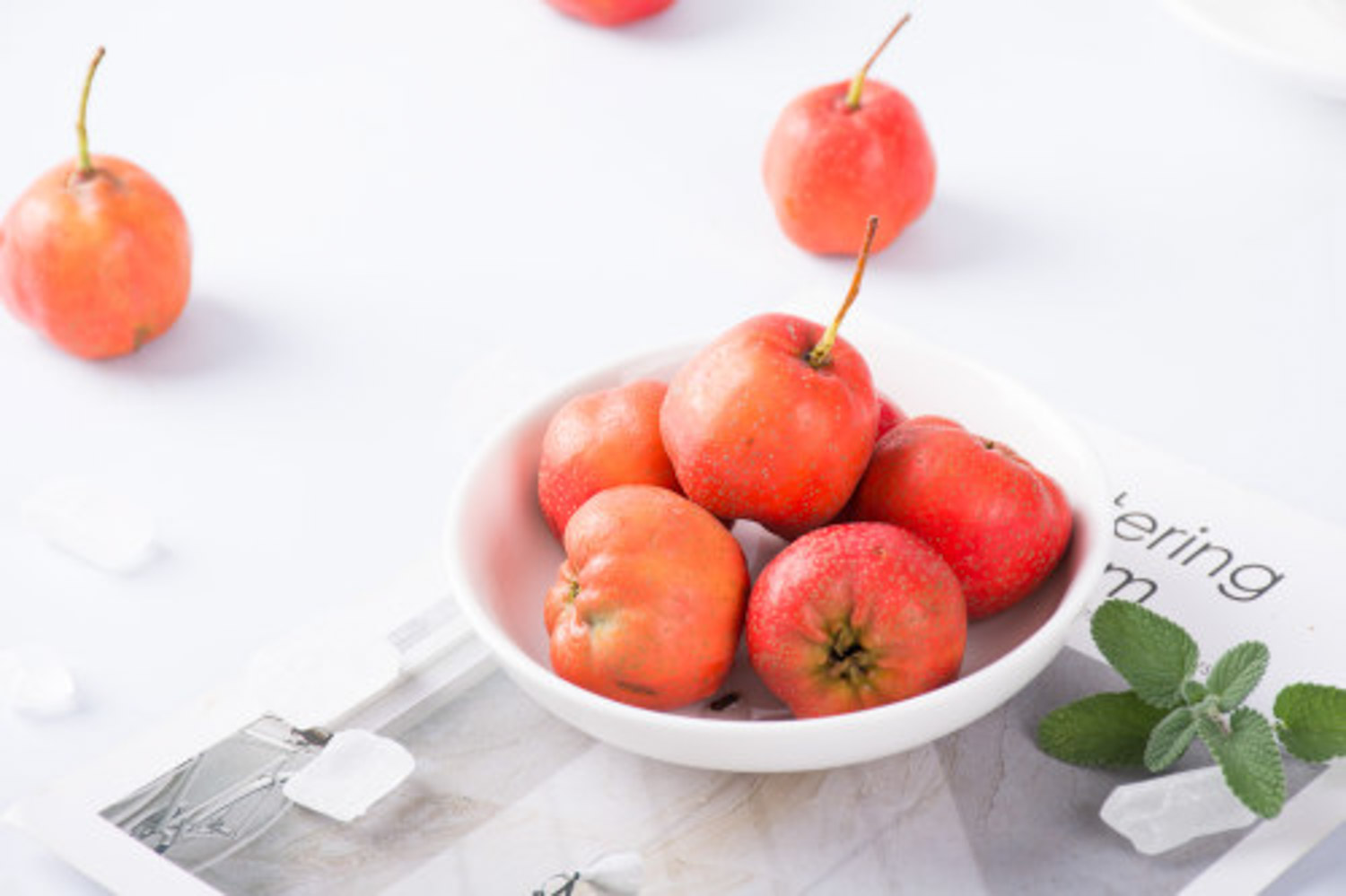 山楂树有什么种类，山楂树好养护吗