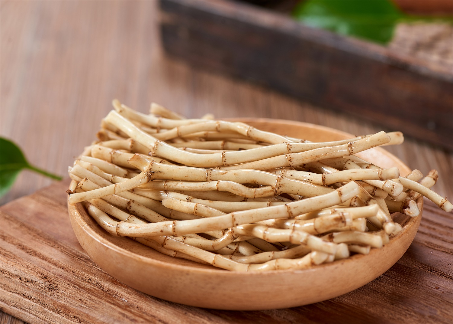 鱼腥草烂根如何回事，鱼腥草烂根如何办