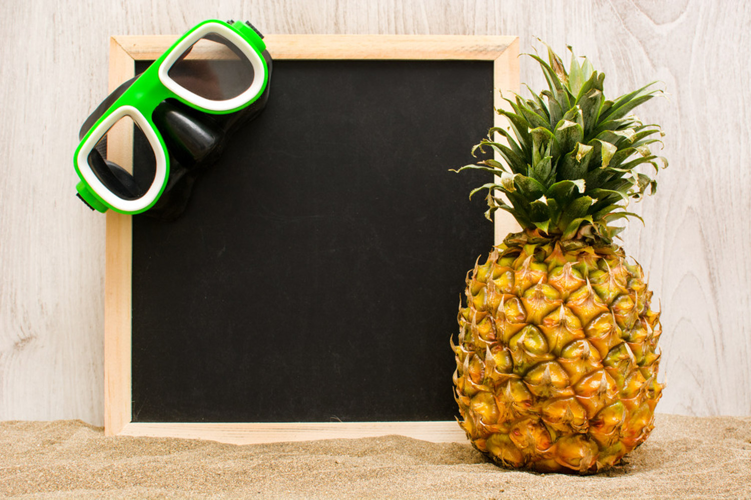 用最简单的办法，自己动手种颗菠萝